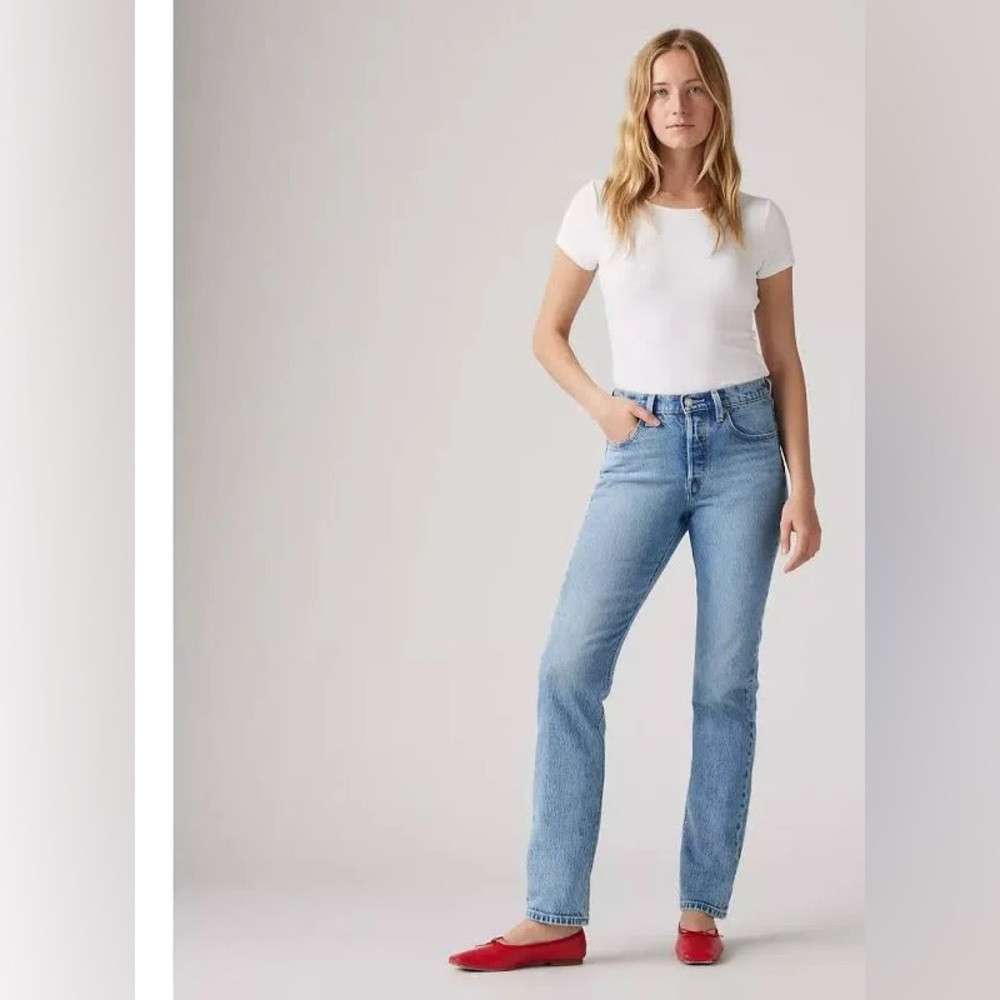 Levi's 501 Original Fit Stretch Jeans in light blue